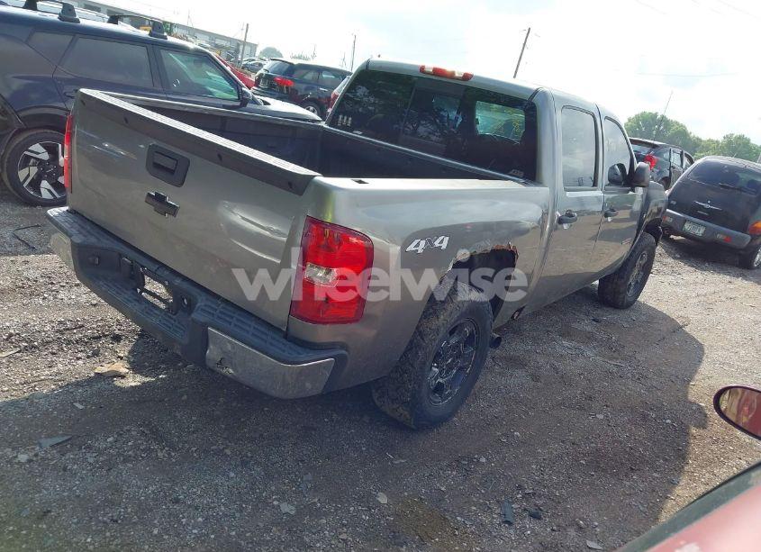 Photo 4 of 2008 Chevrolet Silverado 1500 LT1 (VIN 2GCFK13Y081130064)