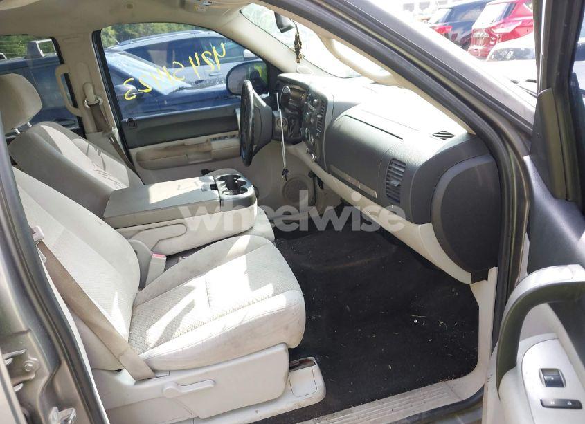 Photo 5 of 2008 Chevrolet Silverado 1500 LT1 (VIN 2GCFK13Y081130064)