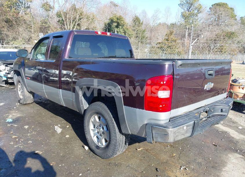 Photo 3 of 2008 Chevrolet Silverado 1500 LT1 (VIN 2GCFK19Y081135708)