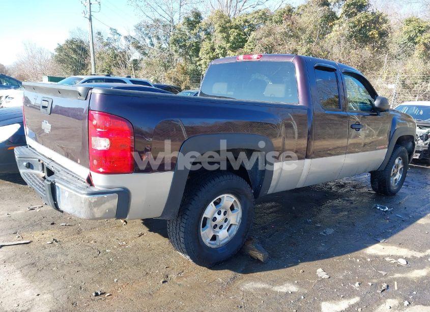 Photo 4 of 2008 Chevrolet Silverado 1500 LT1 (VIN 2GCFK19Y081135708)