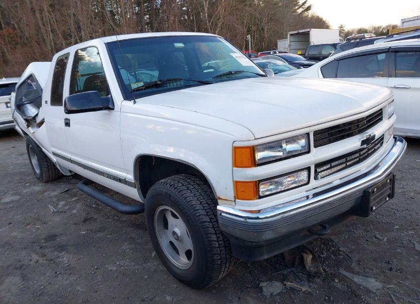 1994 Chevrolet Gmt-400 K2500 (VIN 2GCFK29K0R1112948) main photo