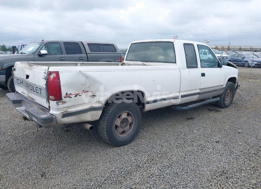 Photo 4 of 1990 Chevrolet Gmt-400 K2500 (VIN 2GCFK29K2L1234170)