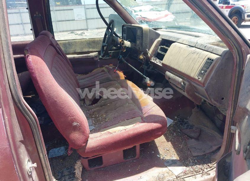 Photo 5 of 1989 Chevrolet Gmt-400 C3500 (VIN 2GCGC39N1K1253440)