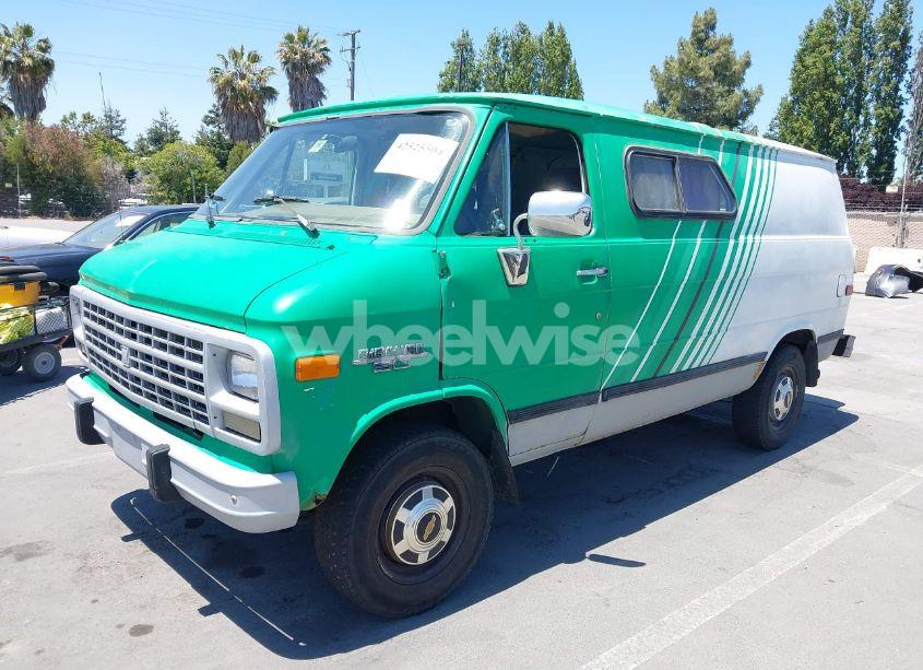 Photo 2 of 1992 Chevrolet G30 (VIN 2GCGG35Z8N4154016)