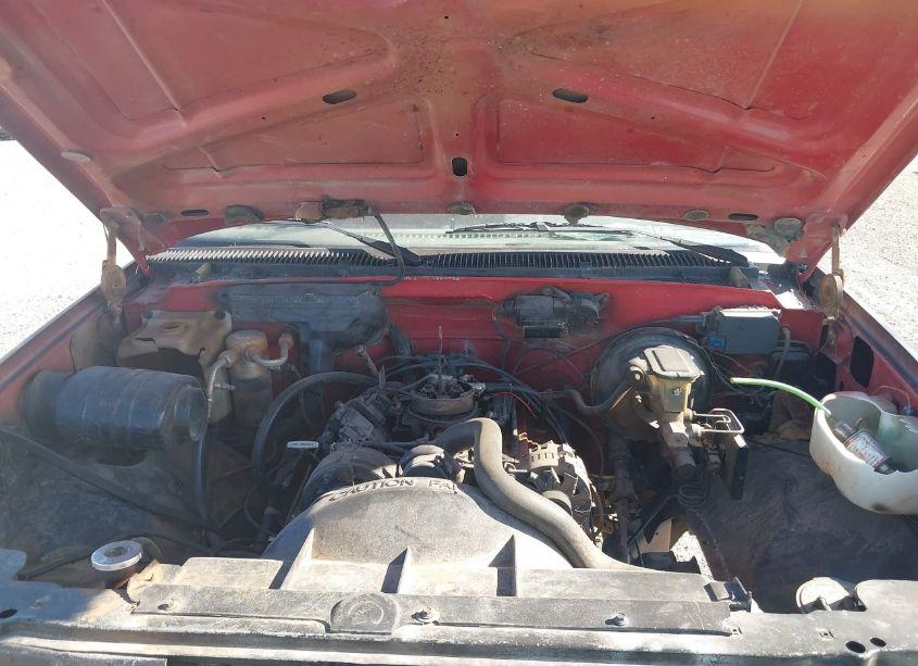 Photo 10 of 1989 Chevrolet Gmt-400 K2500 (VIN 2GCGK29K4K1237297)