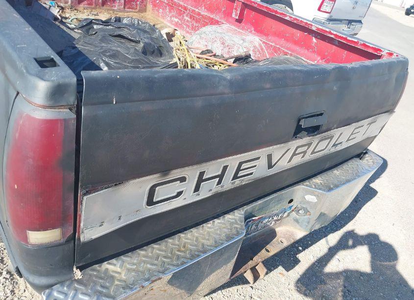 Photo 11 of 1989 Chevrolet Gmt-400 K2500 (VIN 2GCGK29K4K1237297)