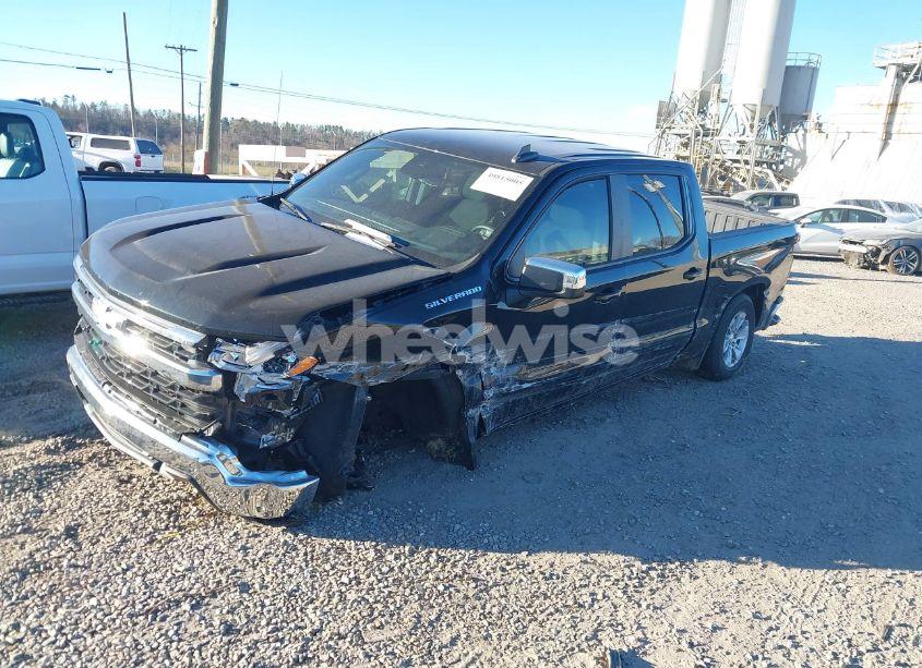 Photo 2 of 2023 Chevrolet Silverado 1500 2WD SHORT BED LT (VIN 2GCPACED0P1107959)