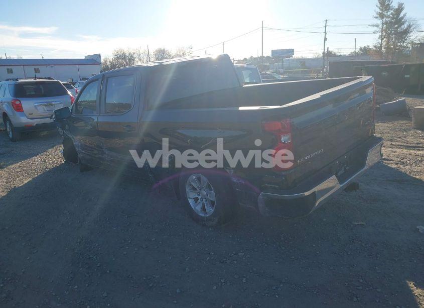 Photo 3 of 2023 Chevrolet Silverado 1500 2WD SHORT BED LT (VIN 2GCPACED0P1107959)