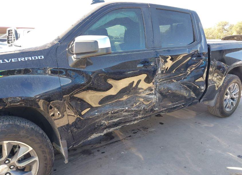 Photo 6 of 2024 Chevrolet Silverado 1500 2WD SHORT BED LT (VIN 2GCPACED4R1224060)