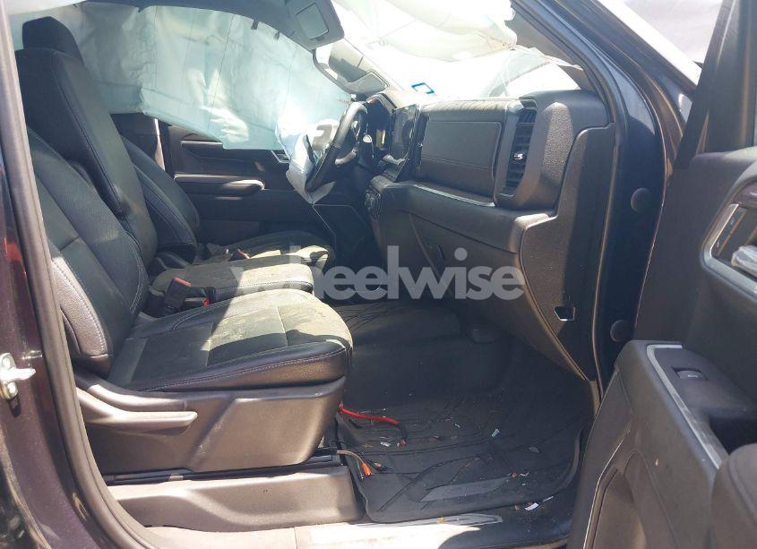 Photo 5 of 2022 Chevrolet Silverado 1500 2WD SHORT BED LT (VIN 2GCPACED8N1512111)