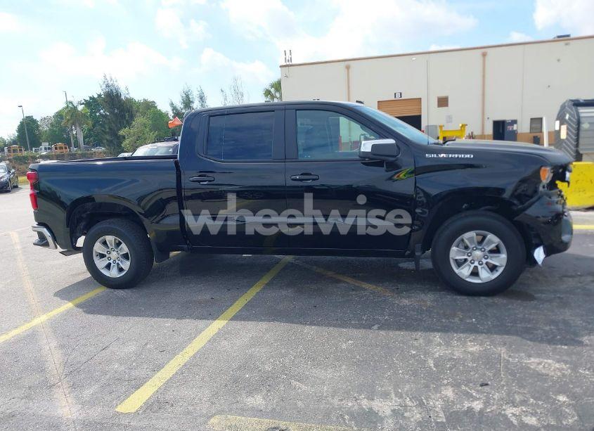 Photo 13 of 2025 Chevrolet Silverado 1500 2WD SHORT BED LT (VIN 2GCPACEDXS1119156)