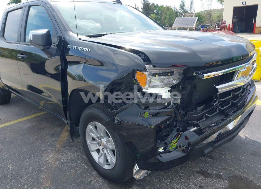 Photo 6 of 2025 Chevrolet Silverado 1500 2WD SHORT BED LT (VIN 2GCPACEDXS1119156)