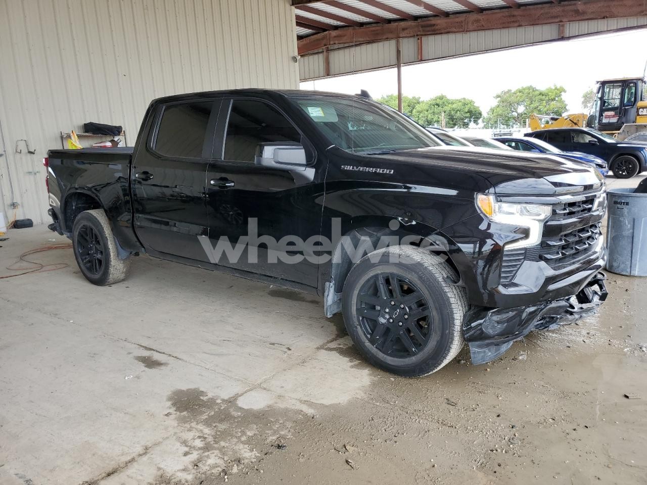 Photo 4 of 2024 CHEVROLET SILVERADO C1500 RST (VIN 2GCPADED0R1211733)