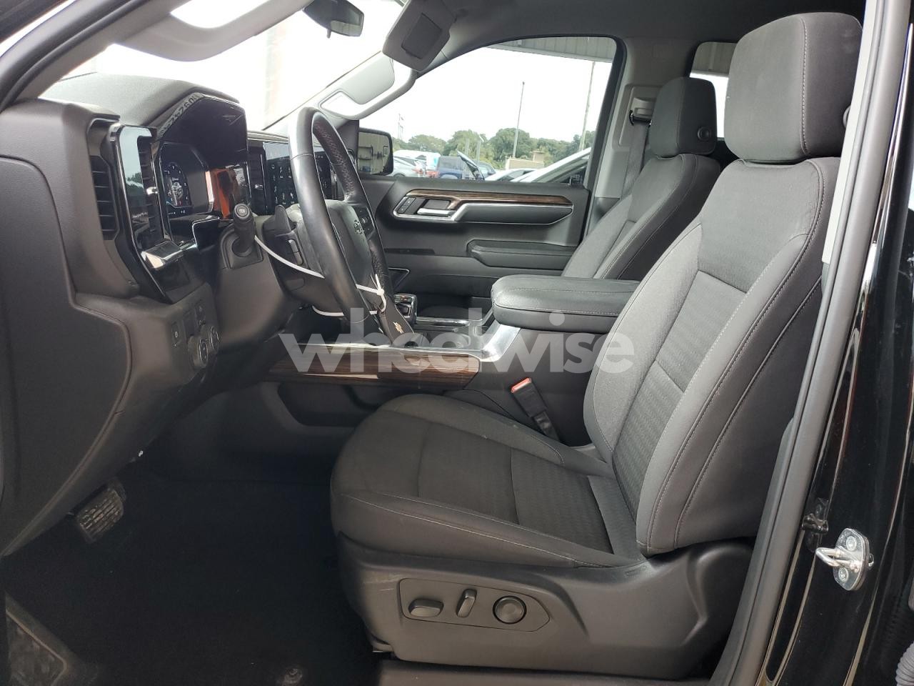 Photo 7 of 2024 CHEVROLET SILVERADO C1500 RST (VIN 2GCPADED0R1211733)