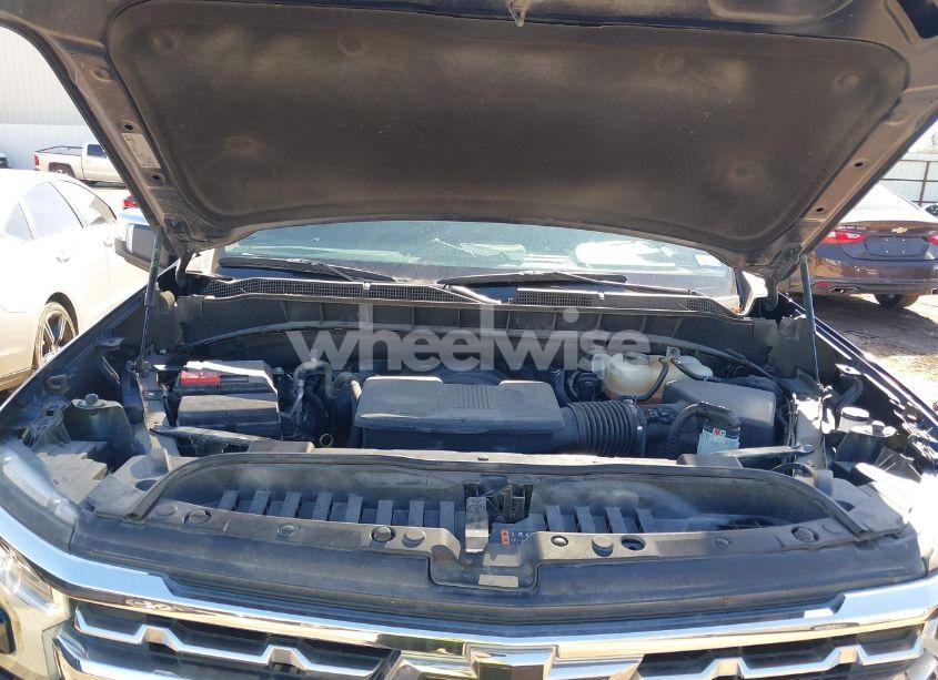 Photo 10 of 2022 Chevrolet Silverado 1500 (VIN 2GCPAEED5N1506651)