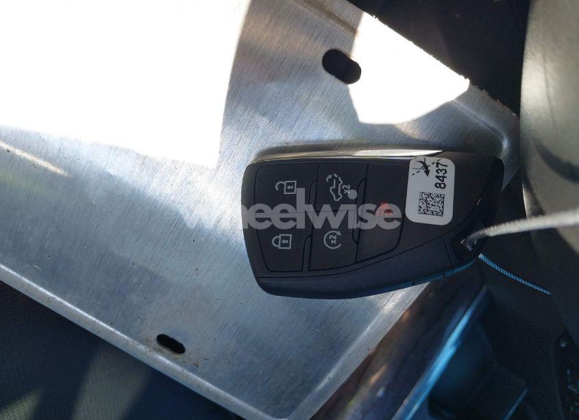 Photo 11 of 2022 Chevrolet Silverado 1500 (VIN 2GCPAEED5N1506651)