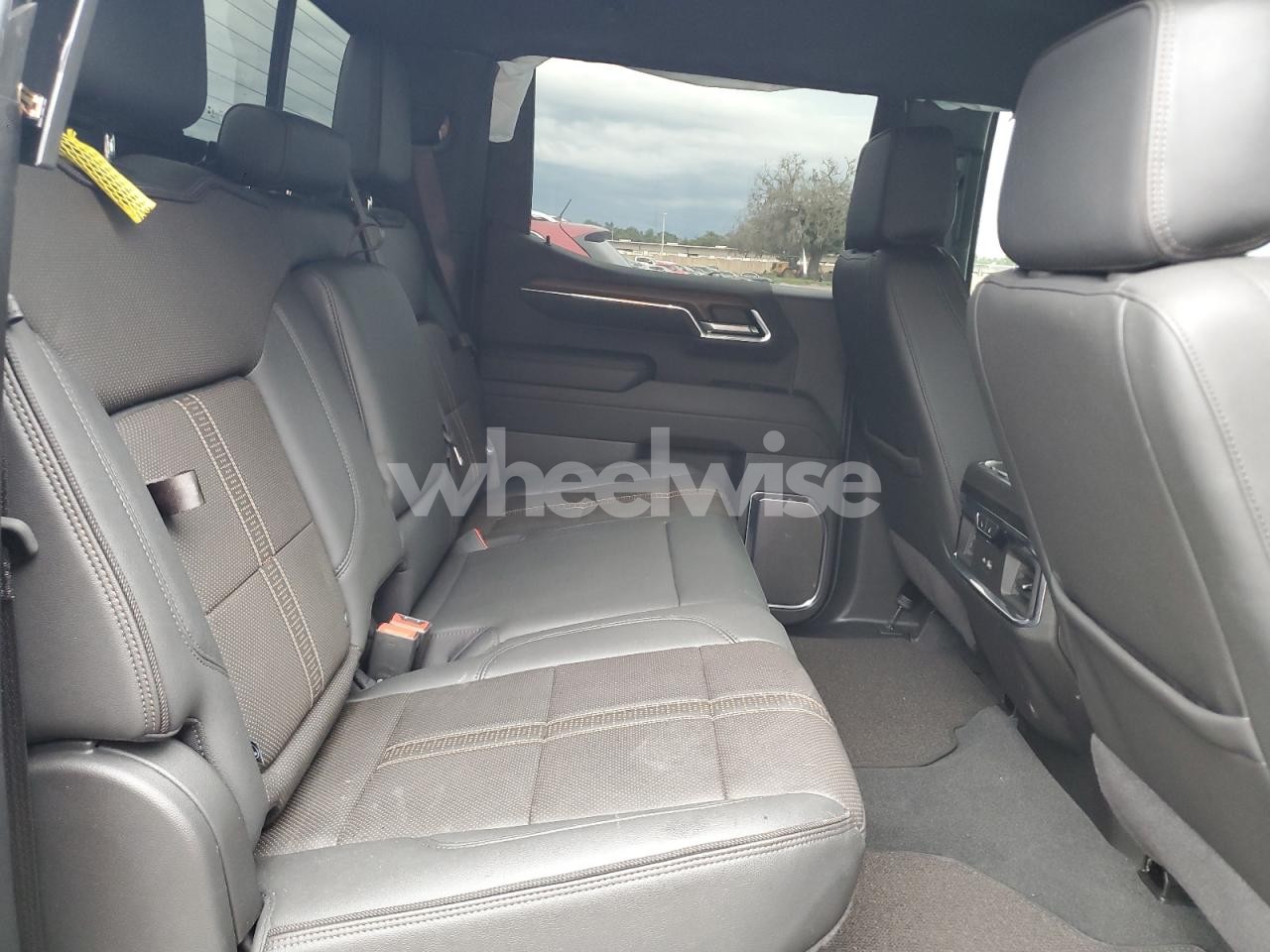 Photo 10 of 2024 CHEVROLET SILVERADO C1500 HIGH COUNTRY (VIN 2GCPAFED4R1225159)