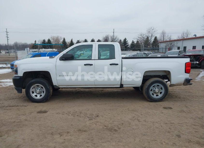 Photo 13 of 2019 Chevrolet Silverado 1500 LD WT (VIN 2GCRCNEC4K1172425)