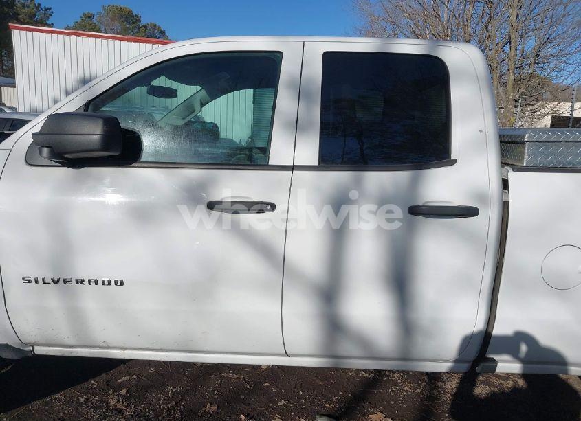 Photo 14 of 2019 Chevrolet Silverado 1500 LD WT (VIN 2GCRCNEC4K1182548)