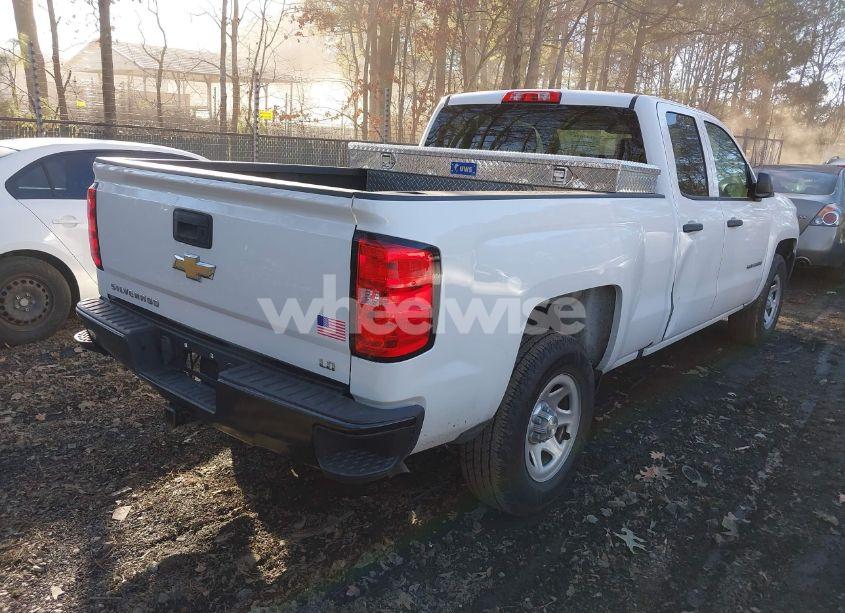Photo 4 of 2019 Chevrolet Silverado 1500 LD WT (VIN 2GCRCNEC4K1182548)