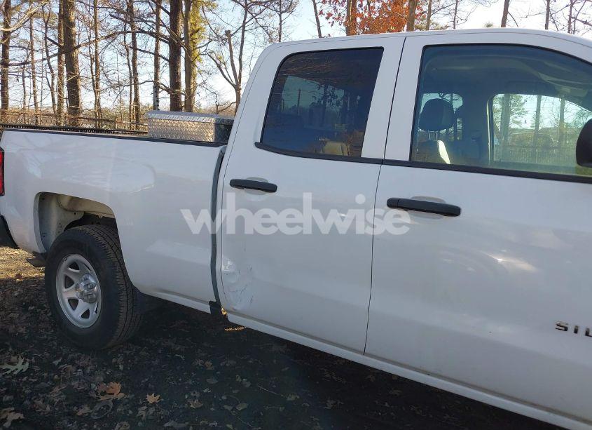 Photo 6 of 2019 Chevrolet Silverado 1500 LD WT (VIN 2GCRCNEC4K1182548)