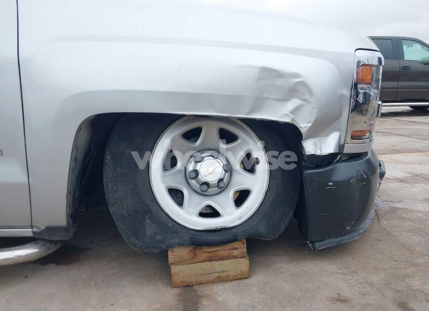 Photo 18 of 2019 Chevrolet Silverado 1500 LD WT (VIN 2GCRCNEC5K1198418)