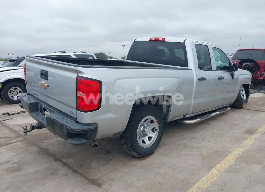 Photo 4 of 2019 Chevrolet Silverado 1500 LD WT (VIN 2GCRCNEC5K1198418)