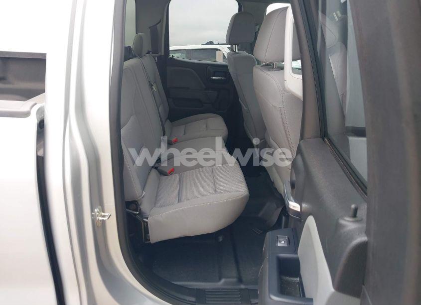 Photo 8 of 2019 Chevrolet Silverado 1500 LD WT (VIN 2GCRCNEC5K1198418)