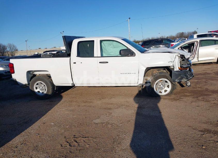 Photo 13 of 2019 Chevrolet Silverado 1500 LD WT (VIN 2GCRCNEC6K1223701)