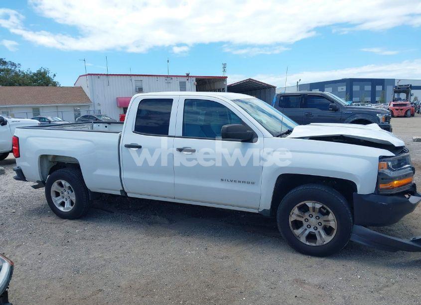 Photo 13 of 2019 Chevrolet Silverado 1500 LD WT (VIN 2GCRCNEC9K1127173)