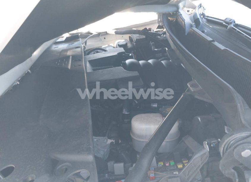 Photo 10 of 2019 Chevrolet Silverado 1500 LD (VIN 2GCRCNECXK1149456)