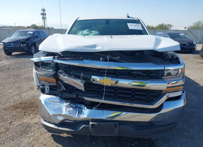 Photo 12 of 2019 Chevrolet Silverado 1500 LD LT (VIN 2GCRCPEC0K1104215)