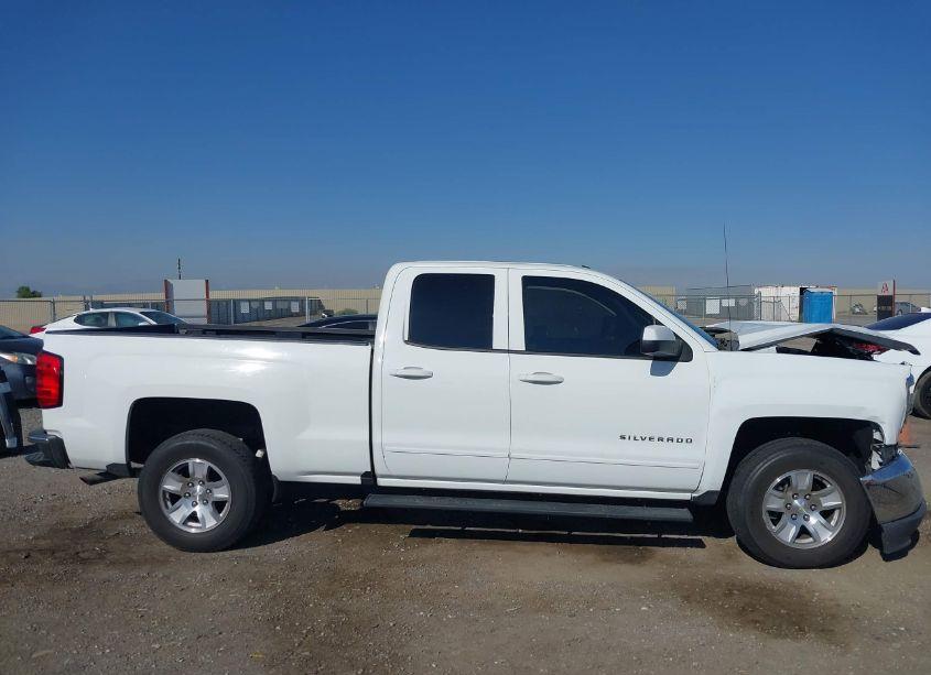 Photo 13 of 2019 Chevrolet Silverado 1500 LD LT (VIN 2GCRCPEC0K1104215)