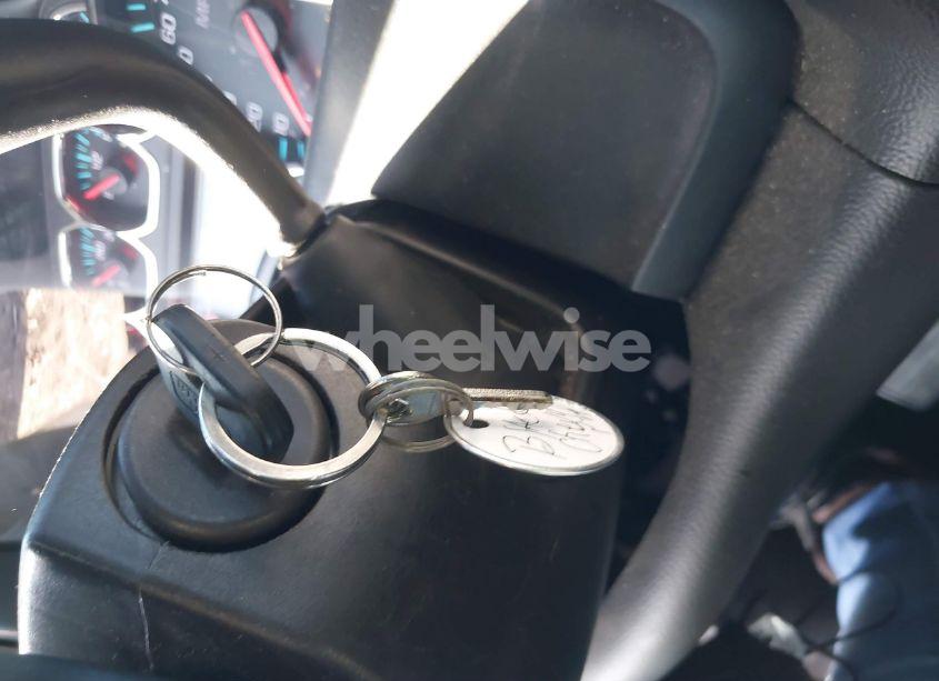 Photo 11 of 2019 Chevrolet Silverado 1500 LD LT (VIN 2GCRCPEC0K1160736)