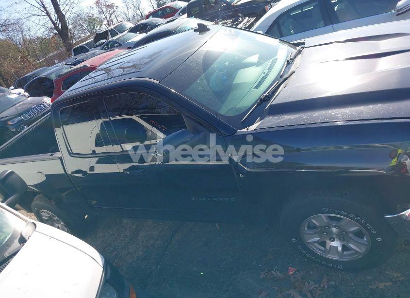 Photo 13 of 2019 Chevrolet Silverado 1500 LD LT (VIN 2GCRCPEC0K1160736)