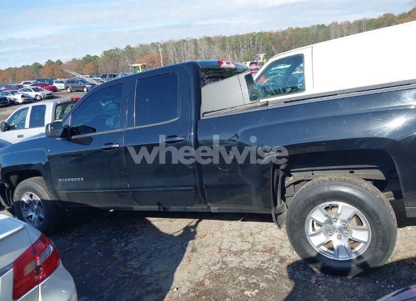 Photo 14 of 2019 Chevrolet Silverado 1500 LD LT (VIN 2GCRCPEC0K1160736)