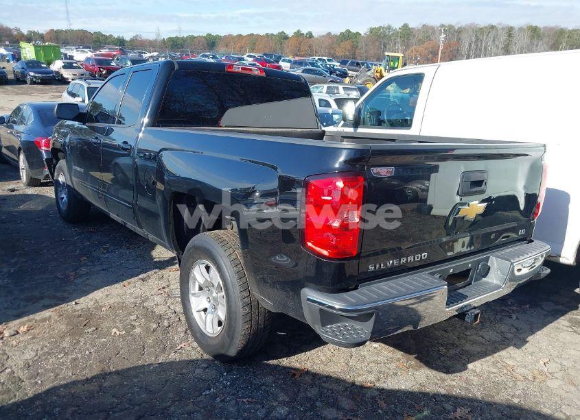 Photo 3 of 2019 Chevrolet Silverado 1500 LD LT (VIN 2GCRCPEC0K1160736)