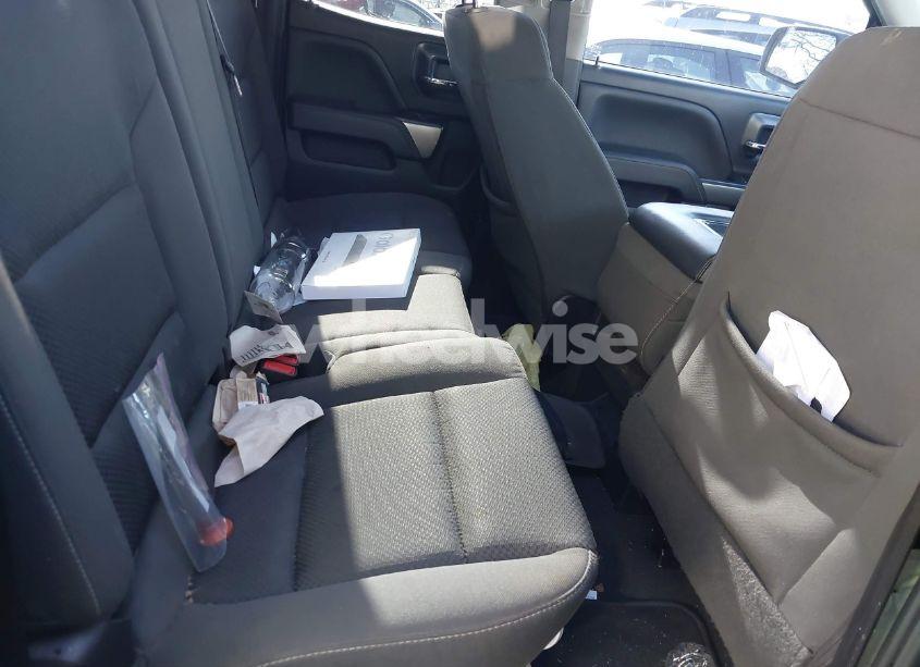 Photo 8 of 2019 Chevrolet Silverado 1500 LD LT (VIN 2GCRCPEC0K1160736)