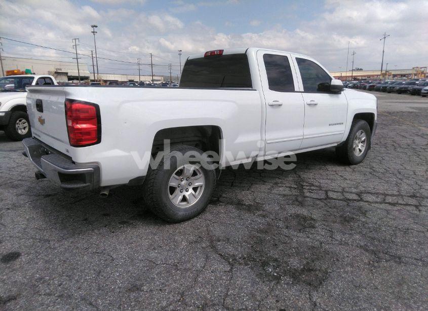 Photo 4 of 2019 Chevrolet Silverado 1500 LD LT (VIN 2GCRCPEC2K1149754)