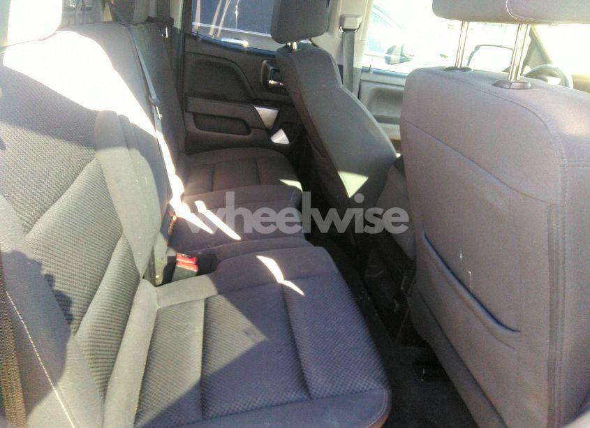 Photo 8 of 2019 Chevrolet Silverado 1500 LD LT (VIN 2GCRCPEC2K1149754)