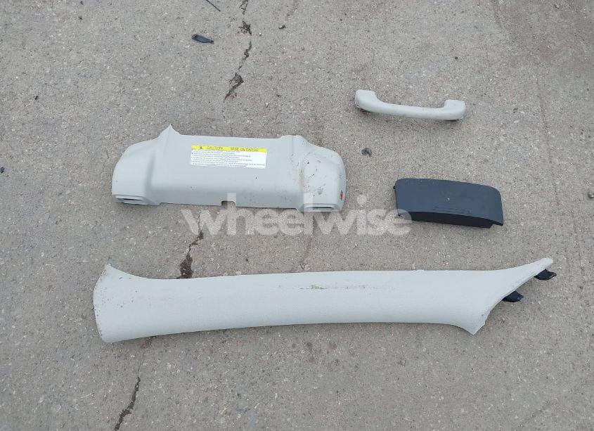 Photo 12 of 2019 Chevrolet Silverado 1500 LD LT (VIN 2GCRCPEC7K1115535)