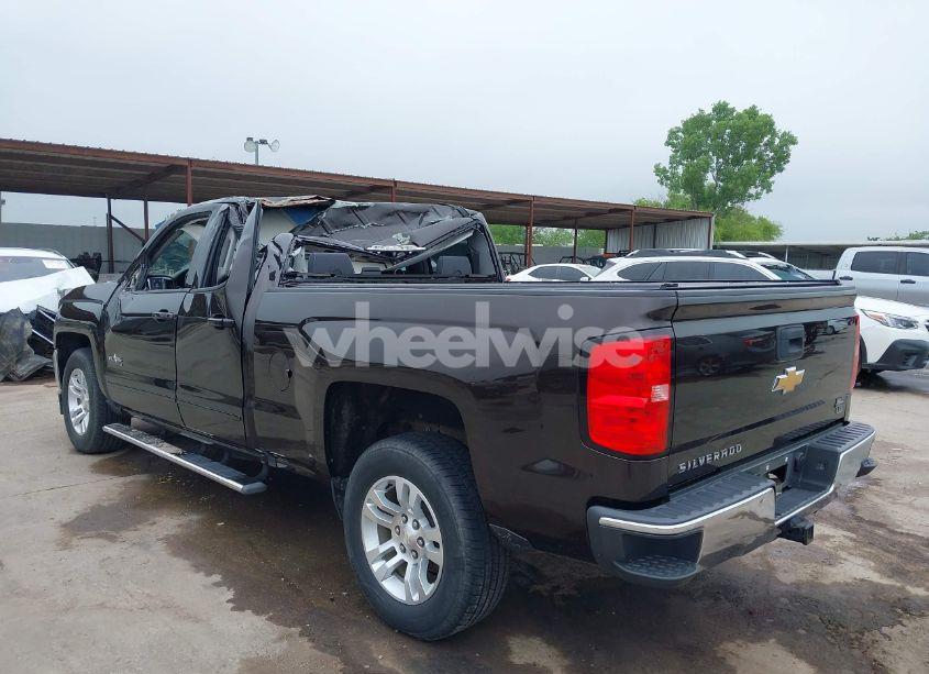 Photo 3 of 2019 Chevrolet Silverado 1500 LD LT (VIN 2GCRCPEC7K1115535)