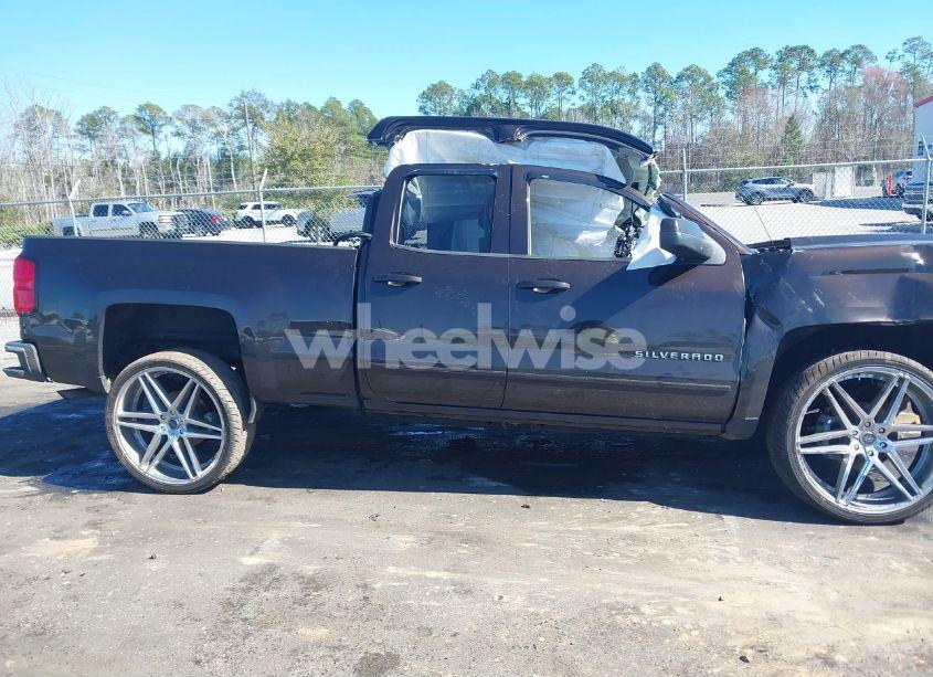 Photo 13 of 2019 Chevrolet Silverado 1500 LD LT (VIN 2GCRCPEC7K1120296)