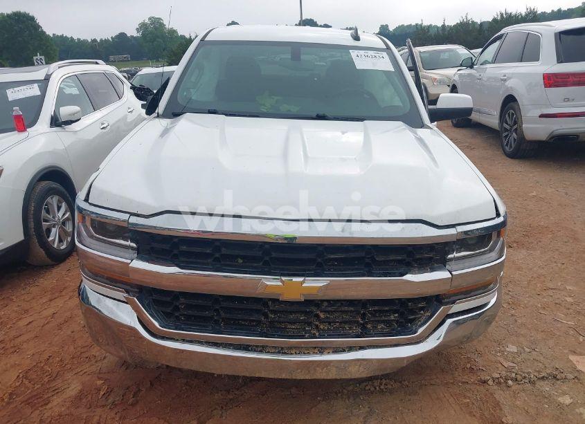Photo 12 of 2019 Chevrolet Silverado LD C1500 LT (VIN 2GCRCPEC8K1140668)