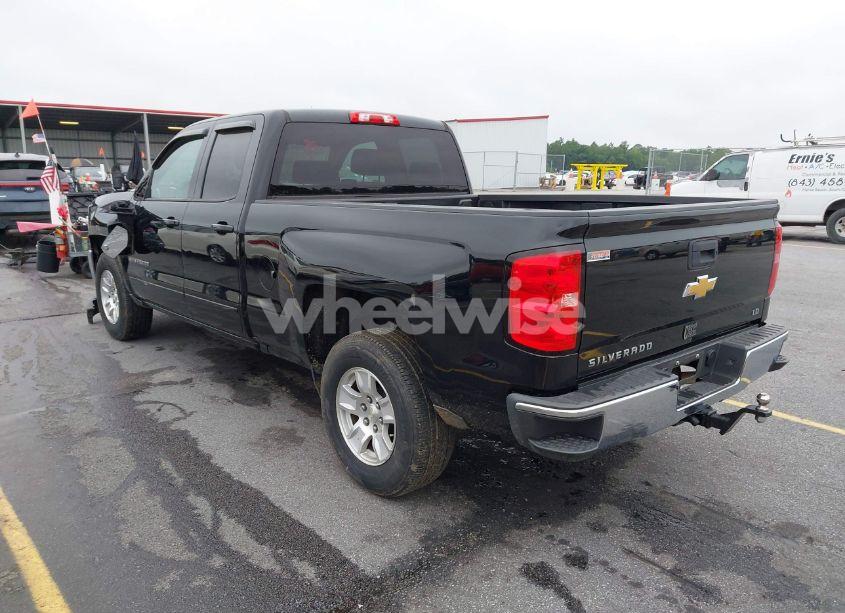 Photo 3 of 2019 Chevrolet Silverado 1500 LD LT (VIN 2GCRCPEC9K1152263)