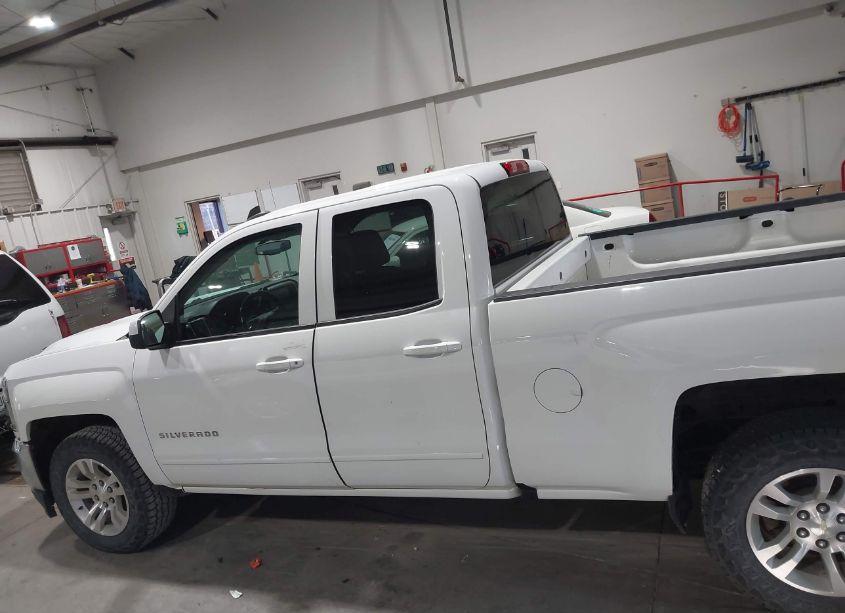 Photo 14 of 2019 Chevrolet Silverado 1500 LD LT (VIN 2GCRCPECXK1107025)