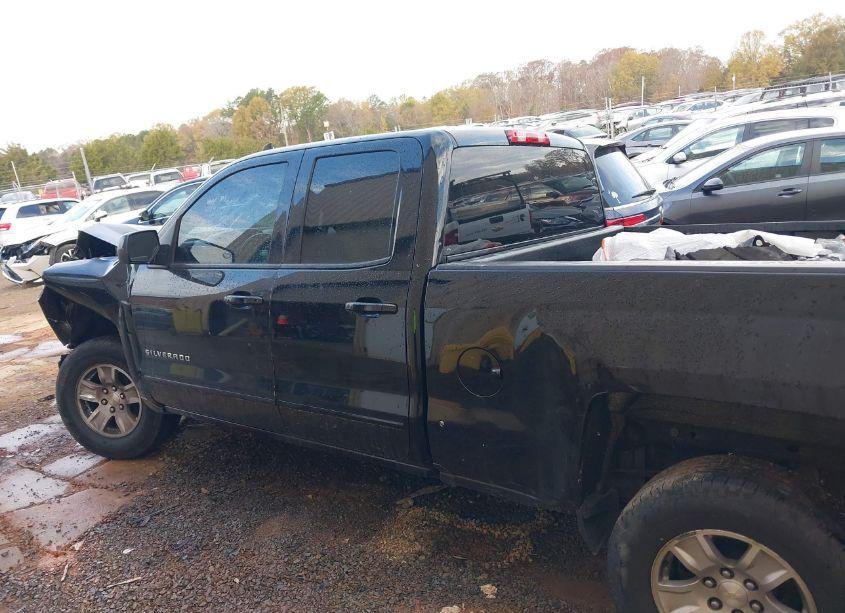 Photo 15 of 2019 Chevrolet Silverado 1500 LD LT (VIN 2GCRCPECXK1138369)