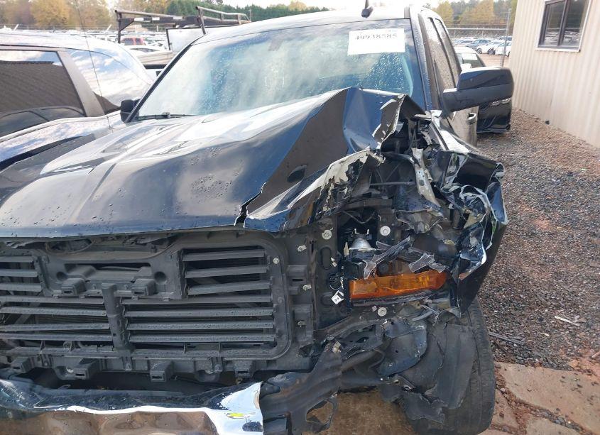 Photo 19 of 2019 Chevrolet Silverado 1500 LD LT (VIN 2GCRCPECXK1138369)