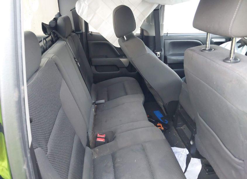 Photo 8 of 2019 Chevrolet Silverado 1500 LD LT (VIN 2GCRCPECXK1138369)