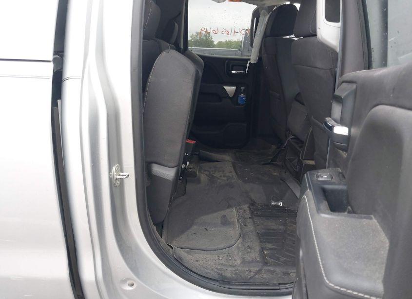 Photo 8 of 2018 Chevrolet Silverado 1500 1LT (VIN 2GCRCREC2J1104405)